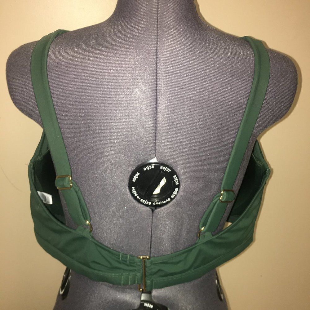 Boutique + Plus Green Embroidered mesh floral Bikini Top 2X - Picture 4 of 8